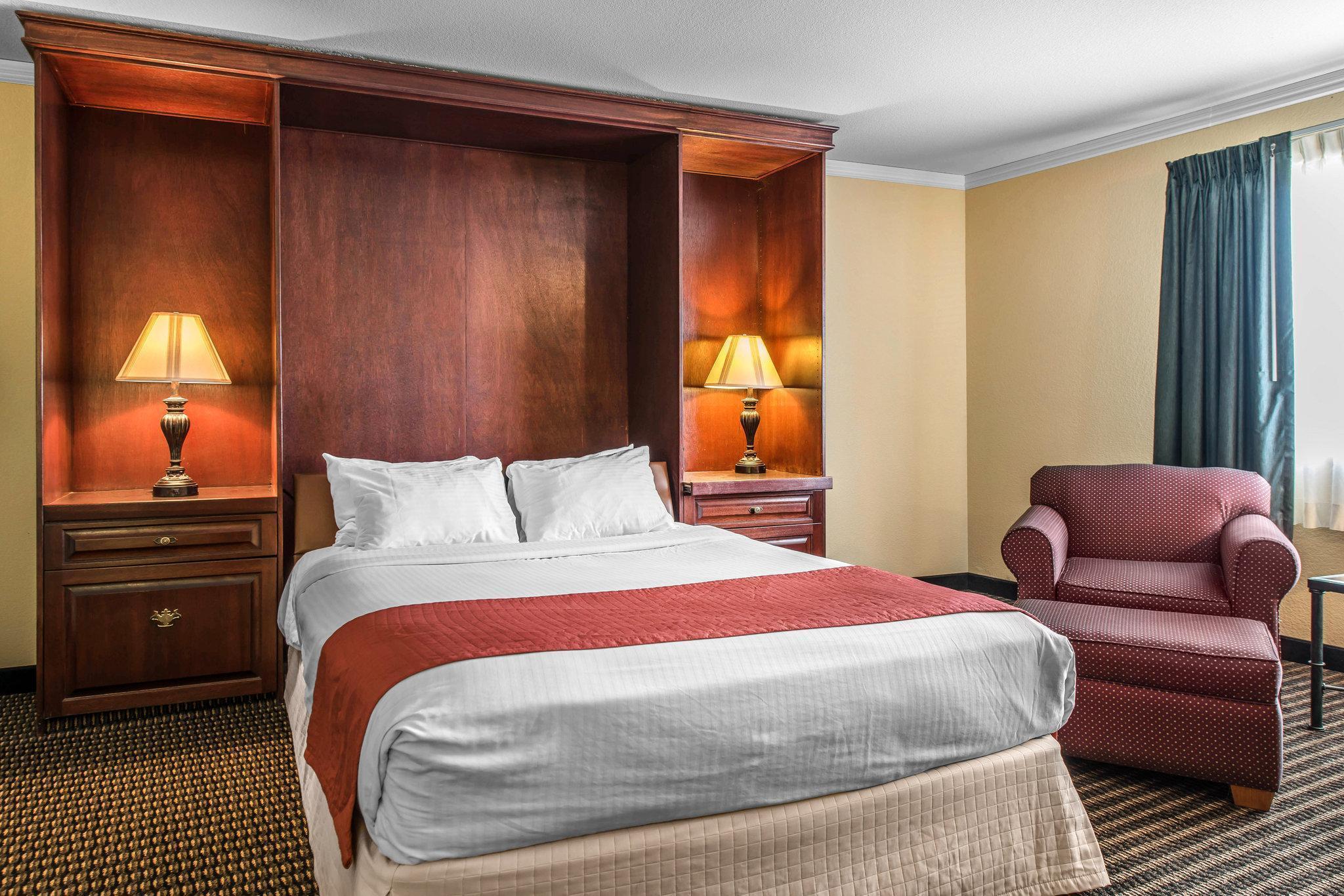 Travelodge By Wyndham Stratton Esterno foto