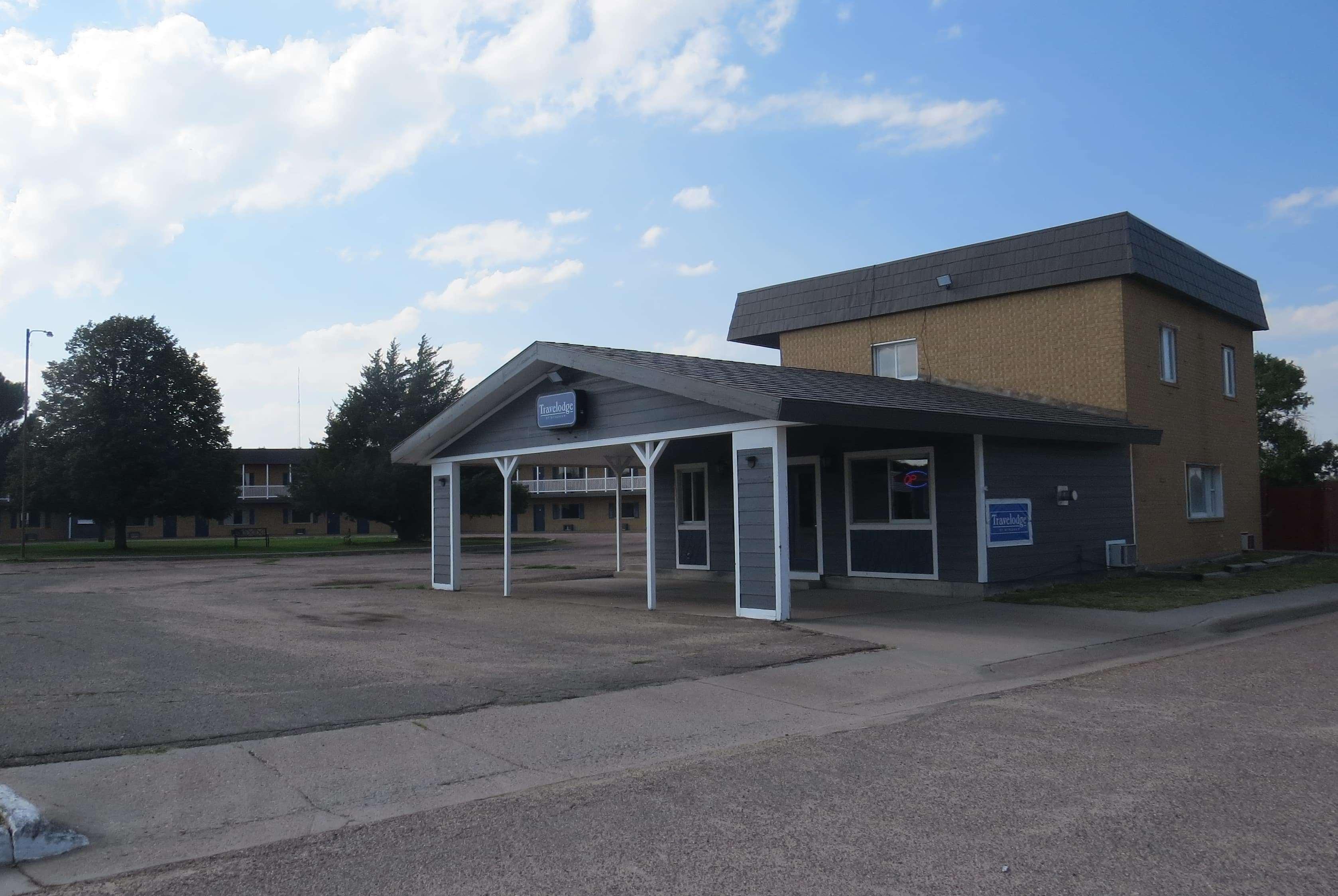 Travelodge By Wyndham Stratton Esterno foto
