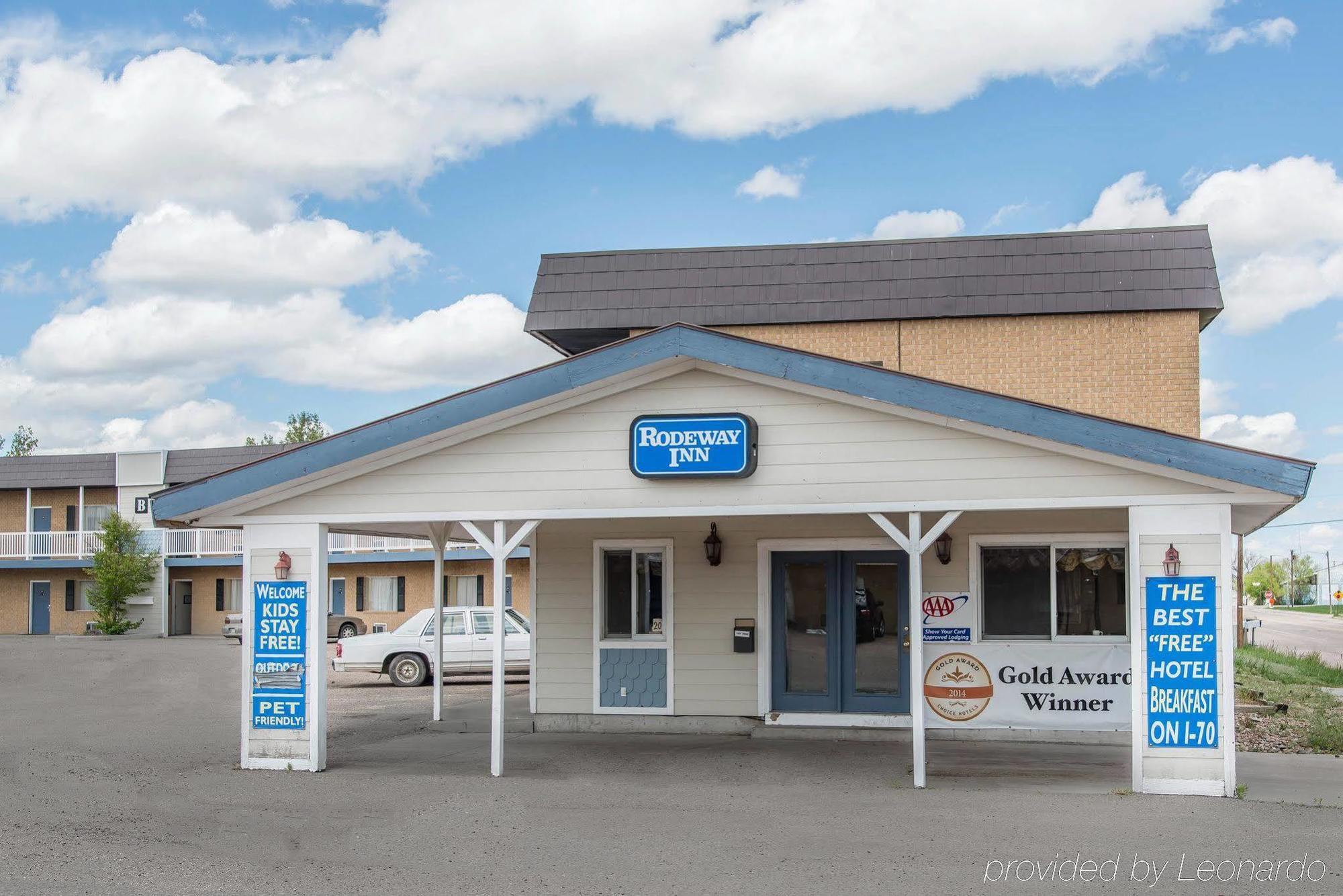 Travelodge By Wyndham Stratton Esterno foto